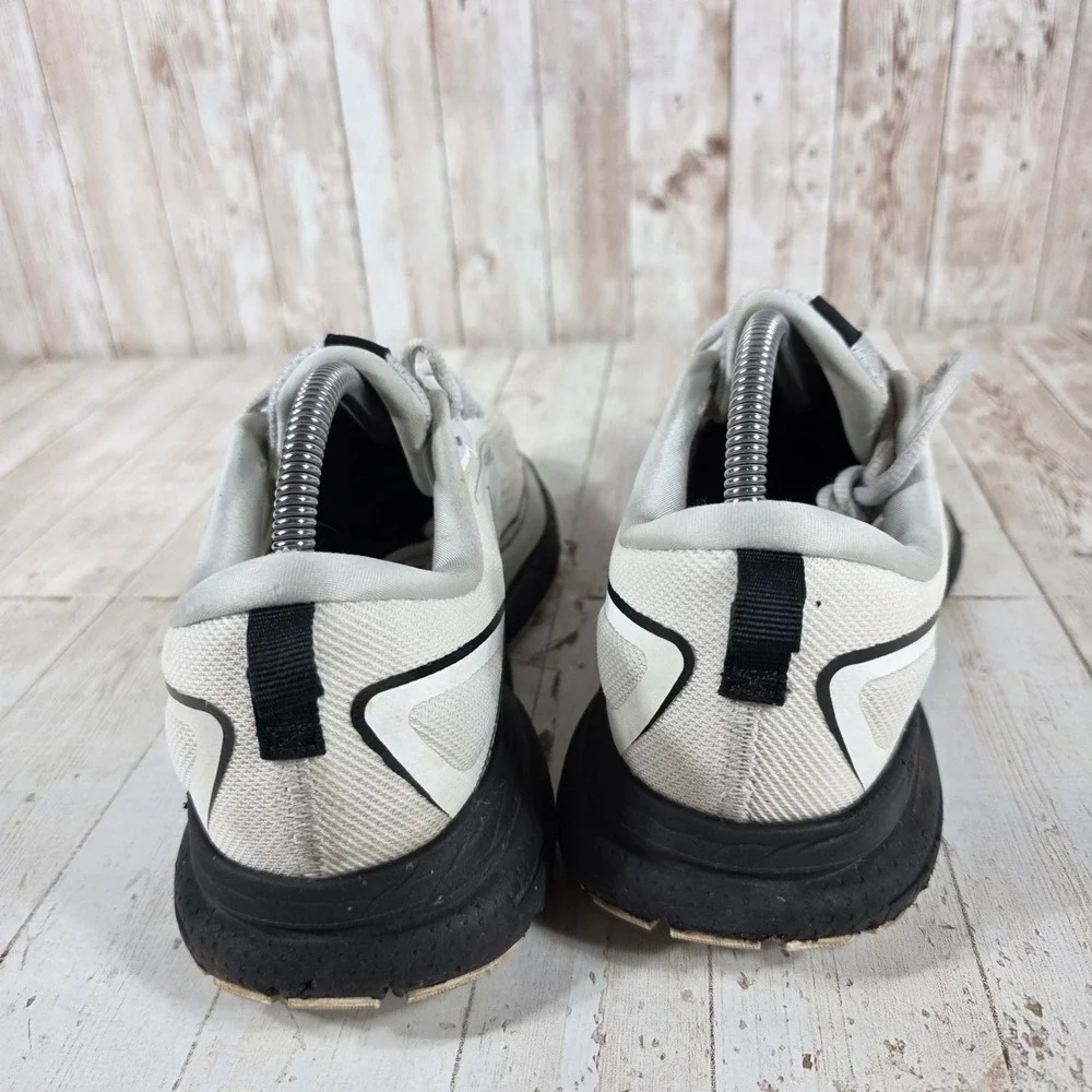 Brooks Trace 3 Womens Running Shoes White Grey Black Size 10 Medium B